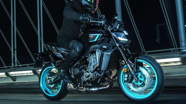 Potret Yamaha MT-09 2024 Terbaru yang Makin Gagah dan Canggih