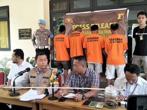 Penadah Beli Anak Komodo Rp 2 Juta dari Warga, Jual Rp 28 Juta ke Pembeli Penadah Beli Anak Komodo Rp 2 Juta dari Warga, Jual Rp 28 Juta ke Pembeli