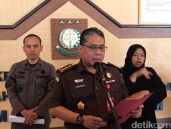 Jadi Tahanan Kota Kasus TKD, Lurah Maguwoharjo Dipasangi Gelang Ber-GPS