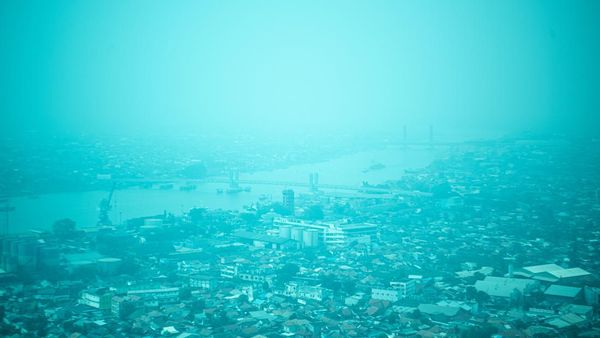 Kabut Asap Masih Mengepung Kota Palembang