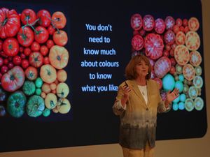 Koleksi Tren Warna Baru untuk Hunian Sambut Tahun 2024 Koleksi Tren Warna Baru untuk Hunian Sambut Tahun 2024