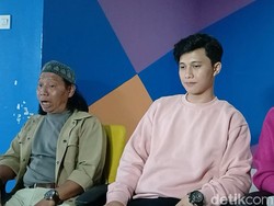 Makna Mastur Berikan Burung Sebagai Kado Pernikahan Anak