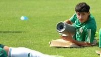 Pesepak bola Tim Nasional Meksiko U-17 Gael Alvarez mengikuti sesi latihan menjelang Piala Dunia U-17 2023 di Training Center Bali United, Pantai Purnama, Gianyar, Bali, Kamis (2/11/2023).