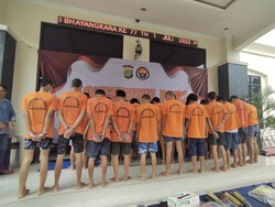 Polres Metro Bekasi Ungkap 13 Kasus Pidana: Pencurian hingga Pembunuhan