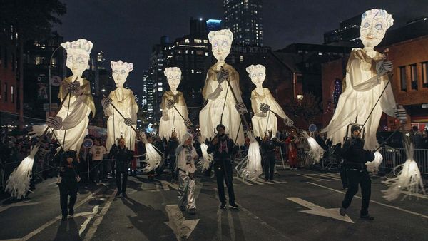 Semarak Parade Halloween di New York