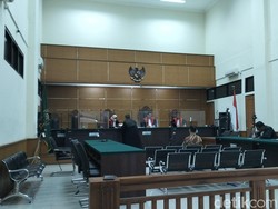 Berdalih Utang, Kepala BPKAD Serang Tetap Dituntut 4 Tahun Bui soal Gratifikasi