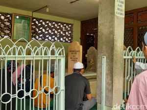 Ramainya Haul Habib Ali Solo, Pengunjung Berdatangan dari Saudi-Eropa