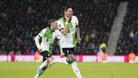 Liverpool kembali unggul enam menit berselang. Kali ini Darwin Nunez yang berhasil menaklukkan Andrei Radu. Tim tuan rumah berusaha mengejar ketertinggalan di sisa waktu yang ada, tapi gagal membuahkan hasil. Laga tuntas untuk kemenangan Liverpool 2-1.  