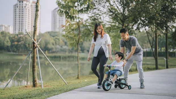 11 Rekomendasi Sepeda Anak Roda 3 yang Aman dan Bagus, Terbaik untuk Si Kecil