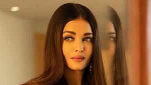 8 Potret Cantik Aishwarya Rai Tak Disangka Berusia 50, Wajahnya Tidak Berubah