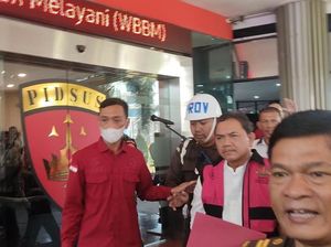 Kejagung Tahan Anggota BPK Achsanul Qosasi Terkait Korupsi BTS 4G