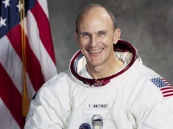 Astronaut yang Selamatkan Misi Apollo 13 Meninggal Dunia