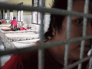Berkarya dengan Jiwa yang Terpasung Berkarya dengan Jiwa yang Terpasung