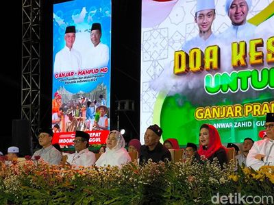 Potret Ribuan Orang Bersama PDIP Gelar Doa Untuk Keselamatan Bangsa