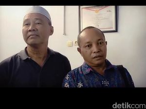 Jemaah Umrah Jember Polisikan Agen Travel Usai Ditelantarkan di Madinah Jemaah Umrah Jember Polisikan Agen Travel Usai Ditelantarkan di Madinah