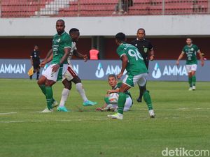 Puji Legiun Asing Persis, Bertrand Crasson Minta Penggawa PSS Siap Mental Puji Legiun Asing Persis, Bertrand Crasson Minta Penggawa PSS Siap Mental