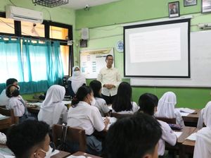 Dua Program Ini Genjot Pendidikan di DKI, Salah Satunya Revitalisasi SMK Dua Program Ini Genjot Pendidikan di DKI, Salah Satunya Revitalisasi SMK