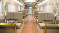 Penampakan Kereta Makan Nuansa Suite Class