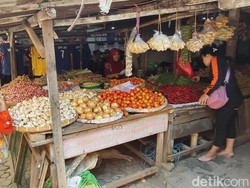 Siasat Pedagang Oplos Cabai Merah dan Hijau Agar Harganya Lebih Murah