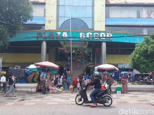 PD Pasar Pakuan Jaya: Plaza Bogor Belum Dibongkar karena Masih Berkasus PD Pasar Pakuan Jaya: Plaza Bogor Belum Dibongkar karena Masih Berkasus