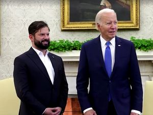 Presiden Chili Bertemu Joe Biden: Yang Terjadi di Gaza Tak Bisa Diterima