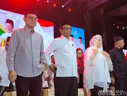 Puan Maharani Sapa Pendukung Ganjar-Mahfud di Gresik: Ayu Ra?
