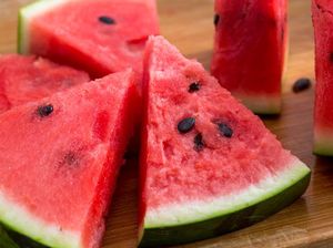 Apakah Semangka Bagus untuk Diet? Bagus Asalkan... Apakah Semangka Bagus untuk Diet? Bagus Asalkan...