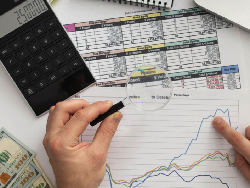 Mekari Jurnal Mulai Gunakan AI untuk Proses Analisa Keuangan UKM