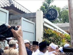 Usai Hadiri Haul Habib Ali Solo, Anies Diteriaki Presiden oleh Jemaah