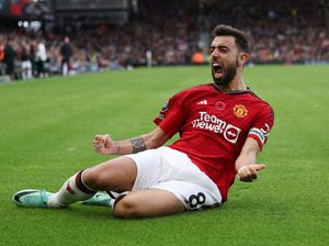 Bruno Fernandes Pahlawan MU, Lewati Rekor Gol Dwight Yorke