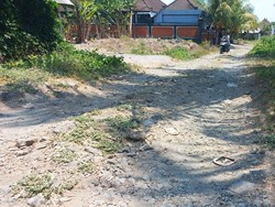 Bertahun-tahun Tak Diperbaiki, Jalan di Banjarangkan Mirip Kubangan
