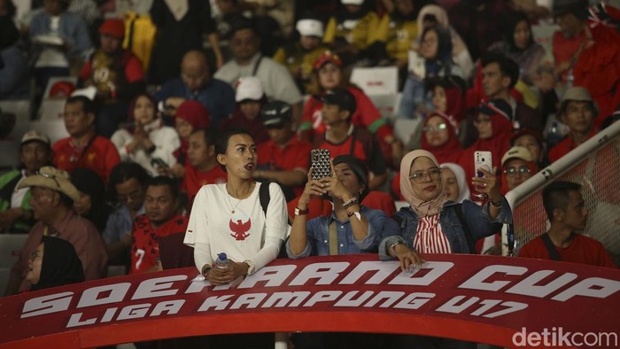 Lihat Lagi Keseruan Soekarno Cup Liga Kampung U-17 di GBK Lihat Lagi Keseruan Soekarno Cup Liga Kampung U-17 di GBK