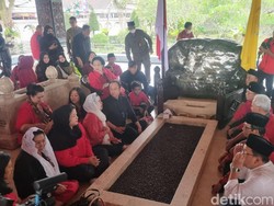 Tahun Politik, Makam Bung Karno Mulai Ramai Diziarahi Calon Pejabat