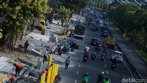 Menengok Progres Penataan Trotoar Matraman