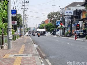 Info Dab! Ada Event, Jalan Depan UKDW Jogja Ditutup Jam 12.00-22.00 Info Dab! Ada Event, Jalan Depan UKDW Jogja Ditutup Jam 12.00-22.00