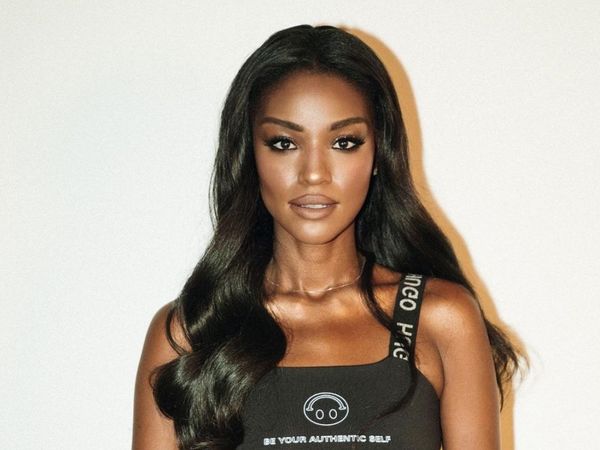 8 Fakta Miss Israel 2013 yang Kritik Whulandary Herman karena Bela Palestina