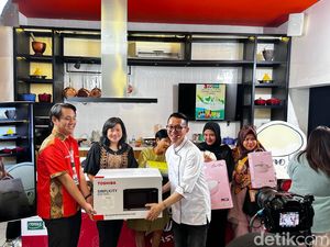 Keseruan Masak Bakso Goreng hingga Capcay Khas Bangka Bersama Chef Eddrian Keseruan Masak Bakso Goreng hingga Capcay Khas Bangka Bersama Chef Eddrian