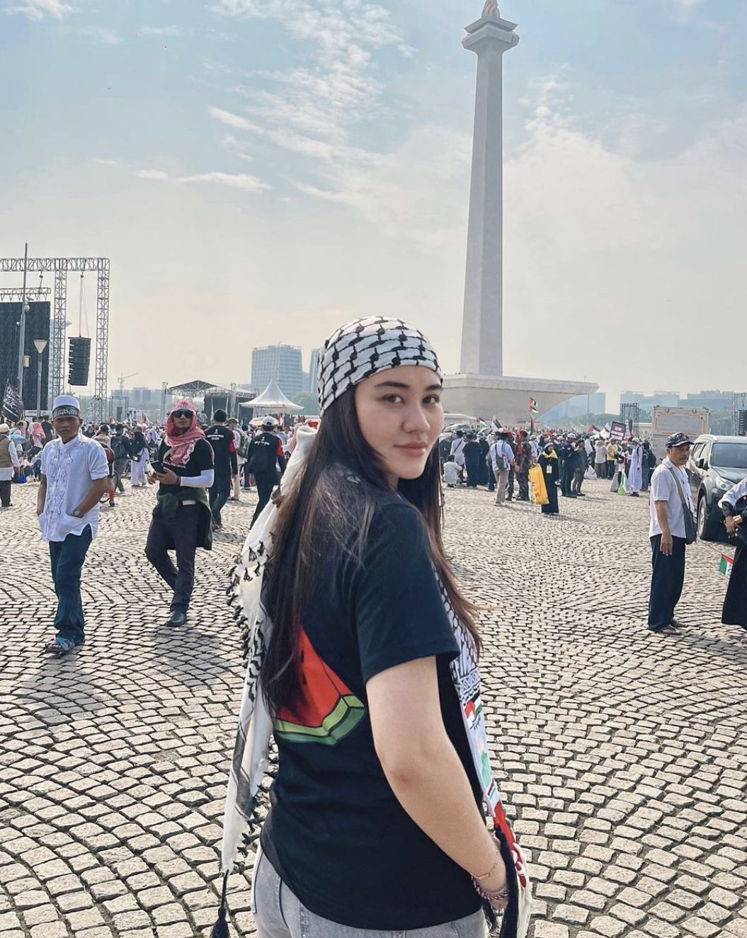 Gaya Artis di Aksi Bela Palestina Monas 2023