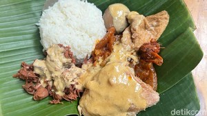 10 Kuliner Enak di Pasar Modern BSD, Ada Kue Soes hingga Gudeg