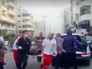 Israel Serang Area di Sekitar RS Al-Quds di Gaza Israel Serang Area di Sekitar RS Al-Quds di Gaza