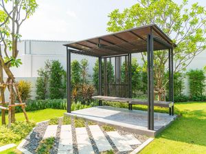 7 Ide Kanopi Minimalis untuk Tempat Bersantai hingga Carport