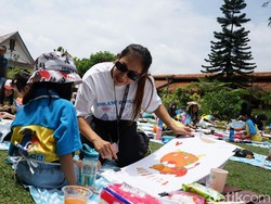 Lukisan Anak-anak Bandung untuk Bantuan Kemanusiaan Palestina