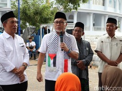 Zulhas Bikin Konser di Ponorogo Kumpulkan Sumbangan untuk Palestina