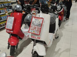 Buruan Beli Motor Listrik di Transmart Full Day Sale Sekarang!