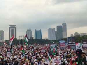 Isi Poster Massa Aksi di Monas, Dukung Palestina hingga Kutuk Israel