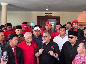 PDIP Tetap Kawal Pemerintahan Jokowi, Tak Tarik Menteri dari Kabinet PDIP Tetap Kawal Pemerintahan Jokowi, Tak Tarik Menteri dari Kabinet