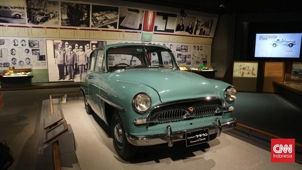 Toyota Model AA Sedan di Toyota Kuragaike Commemorative Hall, Jepang. Toyota Model AA Sedan di Toyota Kuragaike Commemorative Hall, Jepang.