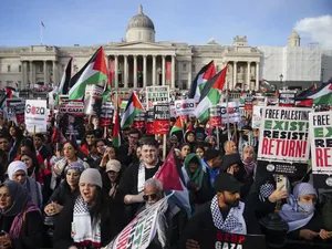 Potret Warga Amerika Serikat-Jerman Beri Dukungan untuk Palestina Potret Warga Amerika Serikat-Jerman Beri Dukungan untuk Palestina