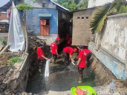 Sampah Kiriman yang Dikeluhkan Bupati Herman