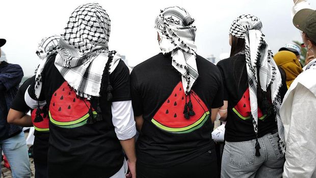 Artis Ikut Demo Bela Palestina
